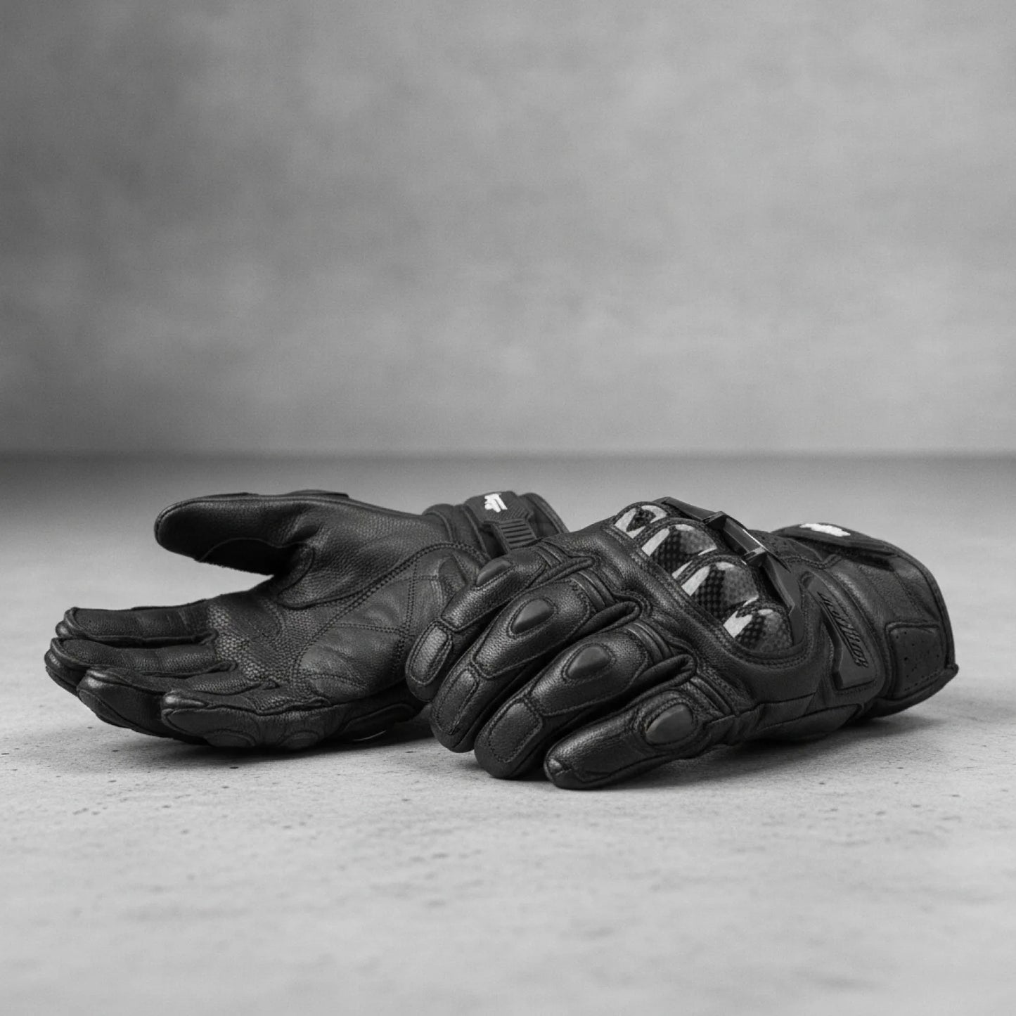 Gants Moto Courts Cuir Protection Carbone